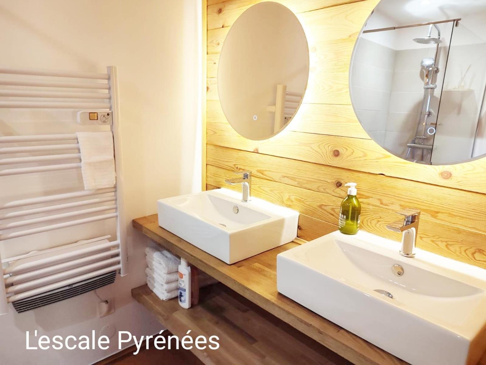 Le Chalet Jacuzzi Et Detente 4 Etoiles Bagnères-de-Bigorre Zewnętrze zdjęcie